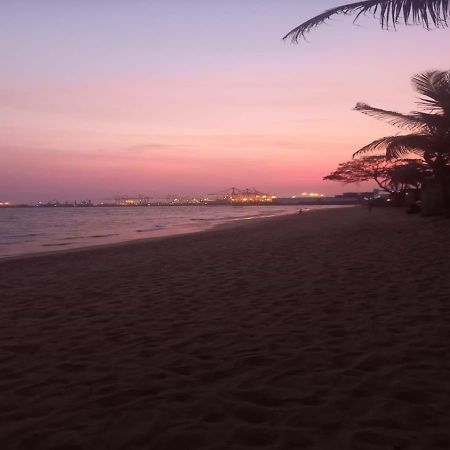Cocobeach-Hotel Ломе Экстерьер фото