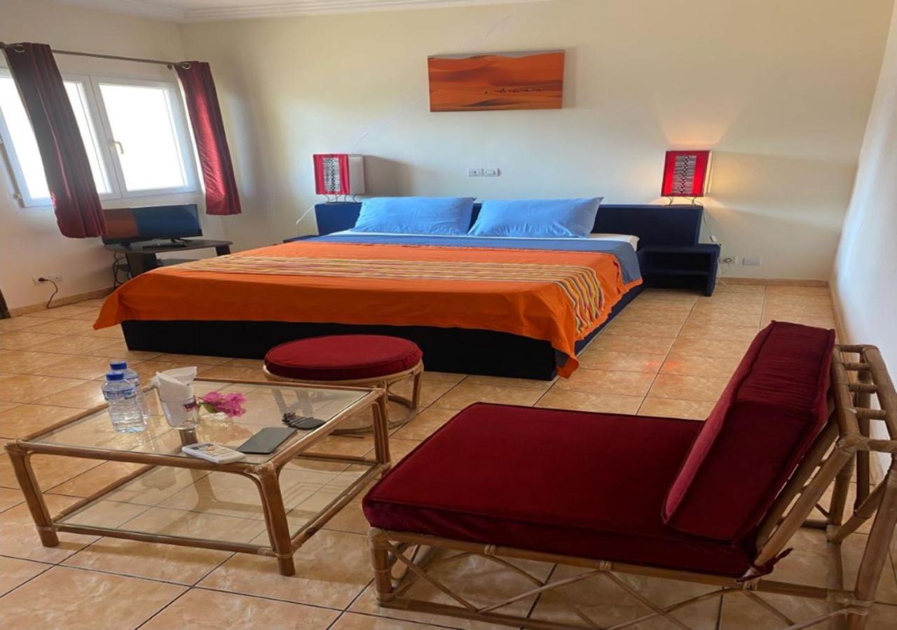 Cocobeach-Hotel Ломе Экстерьер фото